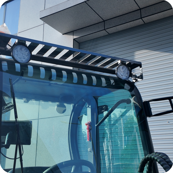 EV-08驾驶室 (18)_副本.png